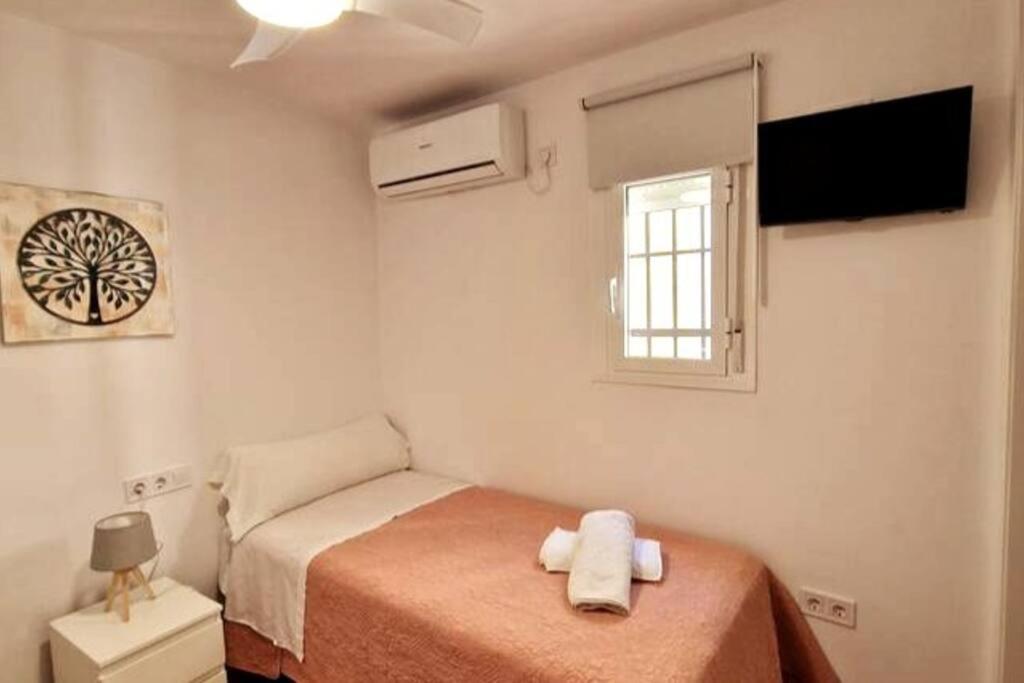Moderno Apartamento Sevilla Zona Nervion. Wifi/Ac Exteriör bild
