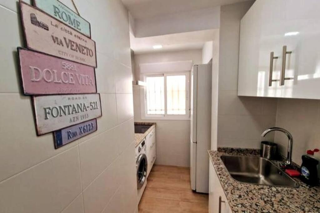 Moderno Apartamento Sevilla Zona Nervion. Wifi/Ac Exteriör bild
